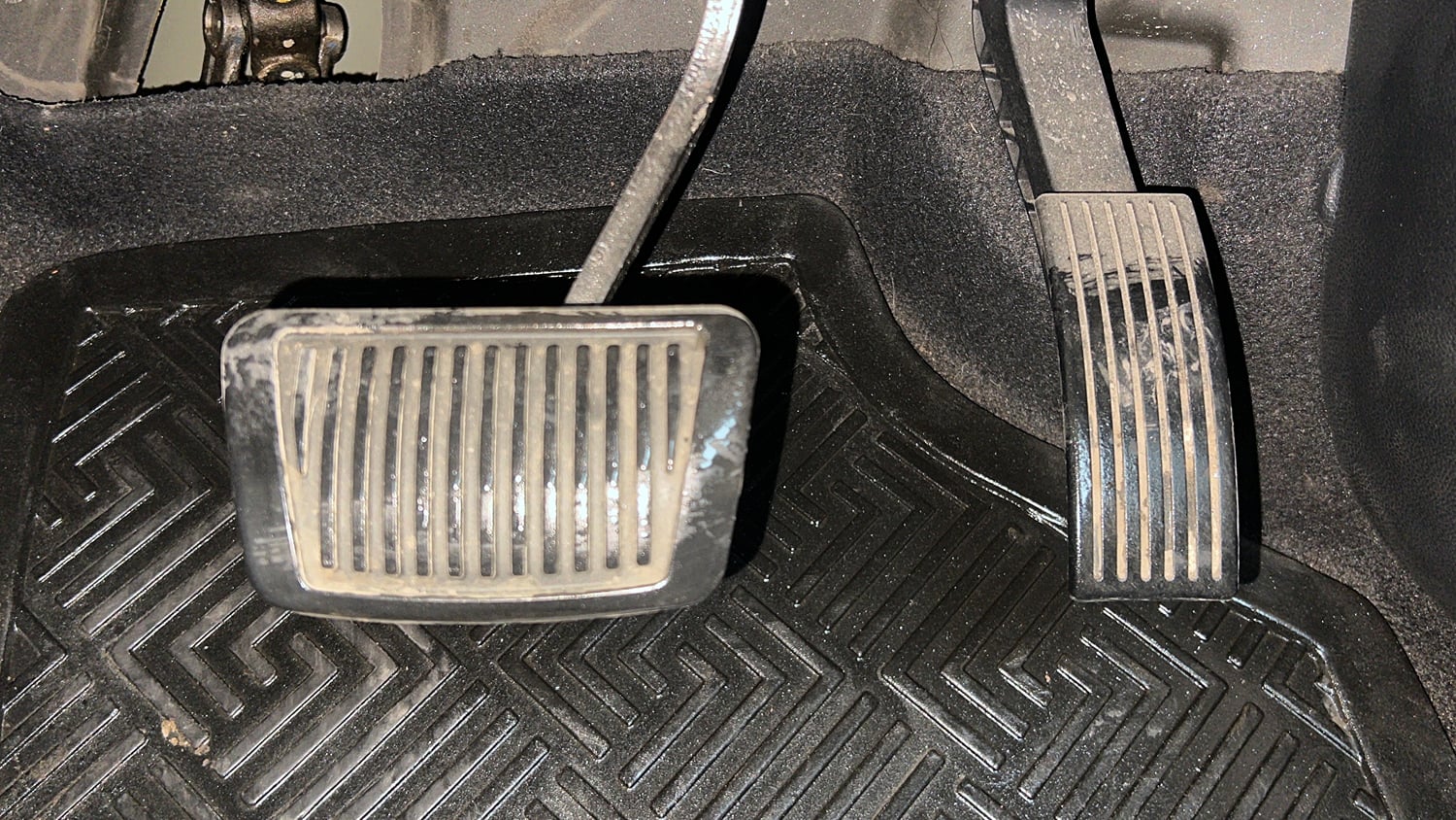 Used 2018 Hyundai Elite i20 Asta 1.2 AT Petrol Automatic interior PEDALS VIEW
