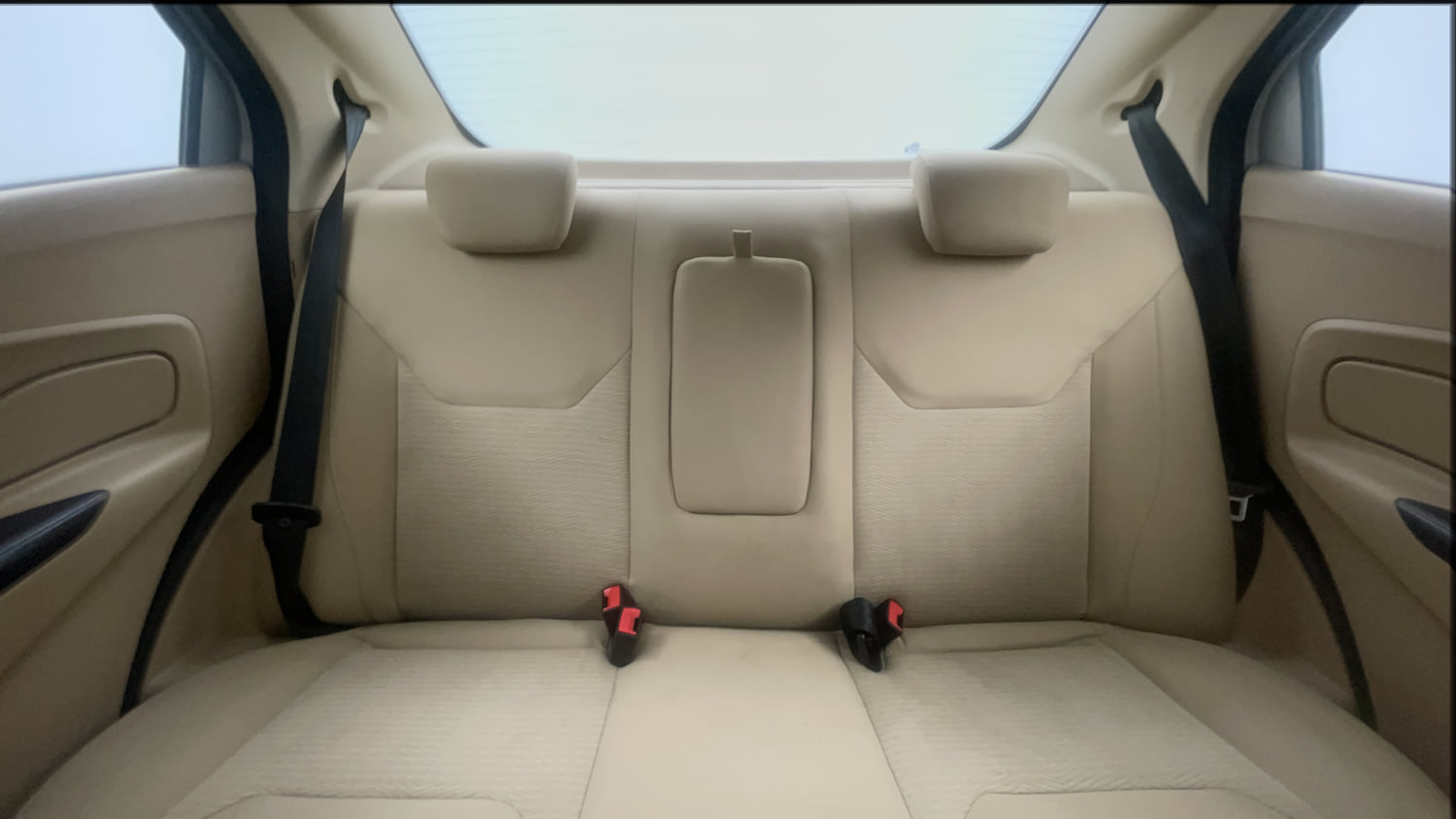 Used 2019 Ford Figo Aspire Titanium 1.2 Ti-VCT Petrol Manual exterior BACK WINDSHIELD VIEW