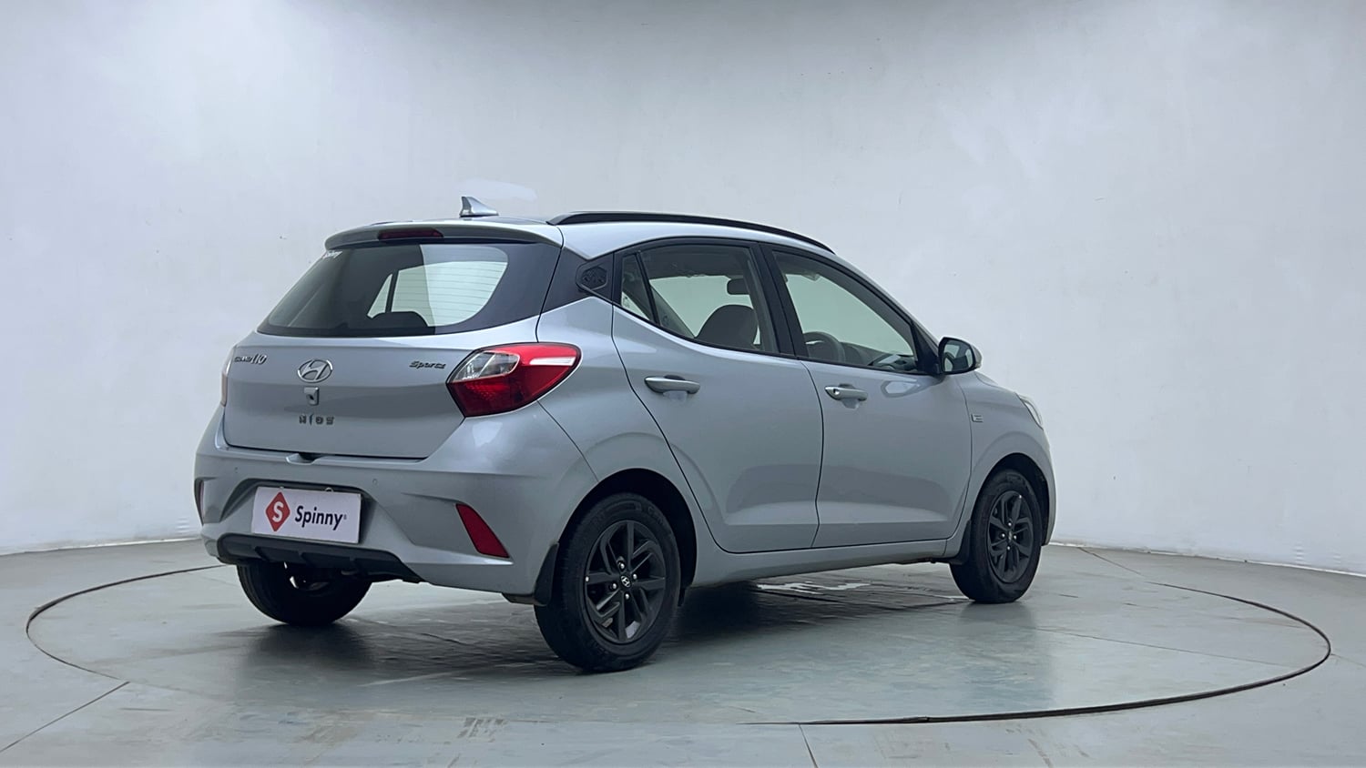 Used 2019 Hyundai Grand i10 Nios Sportz AMT 1.2 Kappa VTVT Petrol Automatic exterior RIGHT REAR CORNER VIEW
