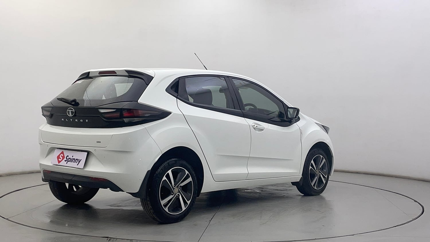 Used 2023 Tata Altroz XZA Petrol Petrol Automatic exterior RIGHT REAR CORNER VIEW