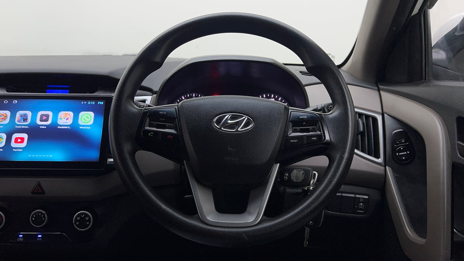 Used 2018 Hyundai Creta E Plus 1.6 Petrol Petrol Manual interior STEERING VIEW