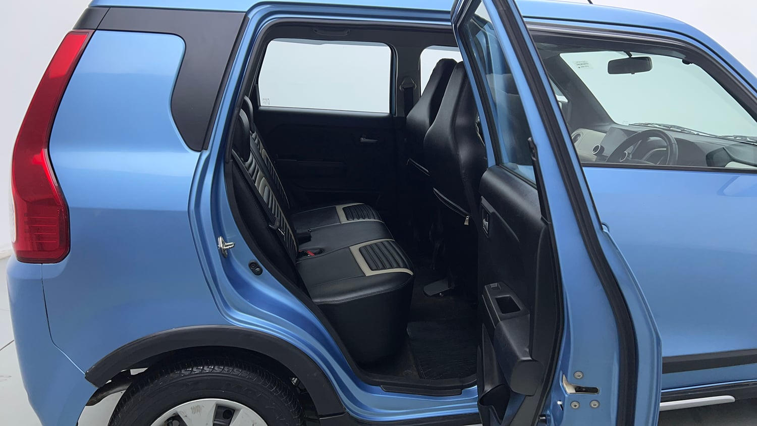 Used 2020 Maruti Suzuki Wagon R ZXi 1.2 Petrol Manual interior RIGHT SIDE REAR DOOR CABIN VIEW