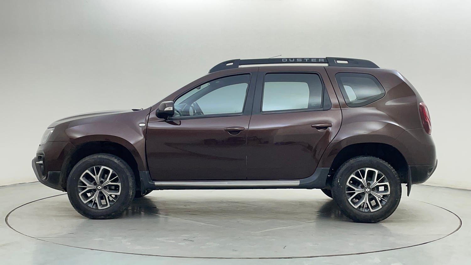 Used 2021 Renault Duster RXZ 1.5 Petrol MT Petrol Manual exterior LEFT SIDE VIEW