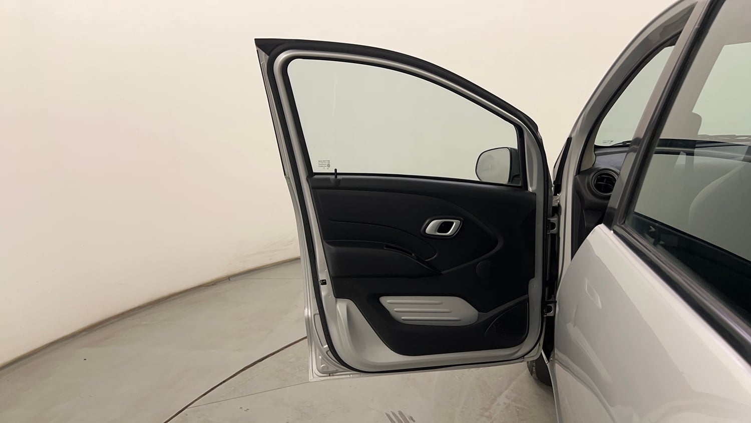 Used 2019 Datsun Redi-GO S 1.0 Petrol Manual interior LEFT FRONT DOOR OPEN VIEW