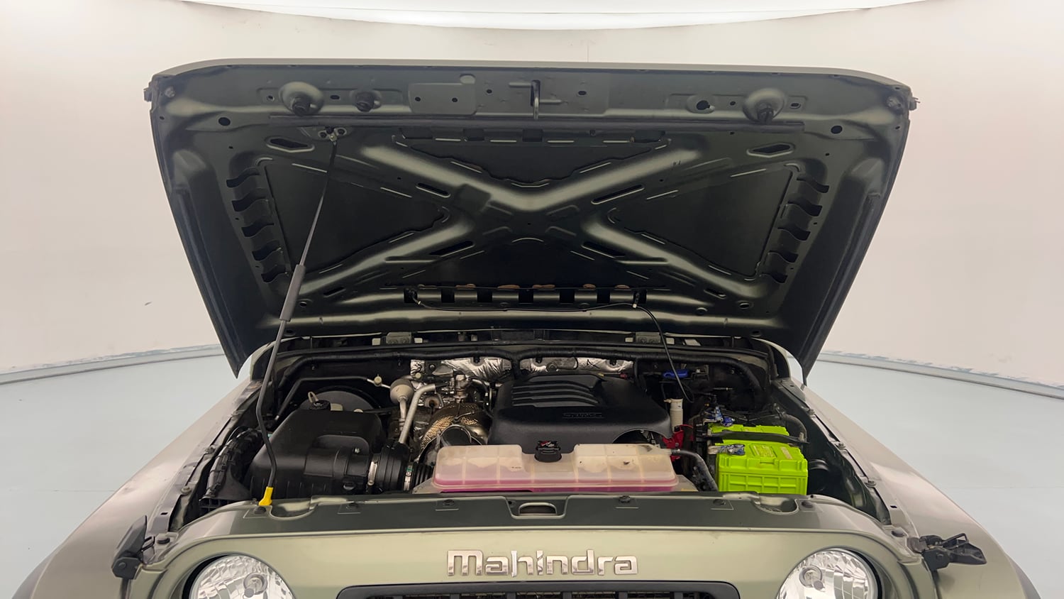 Used 2022 mahindra Thar LX Hard Top Diesel AT 4WD Diesel Automatic engine ENGINE & BONNET OPEN FRONT VIEW