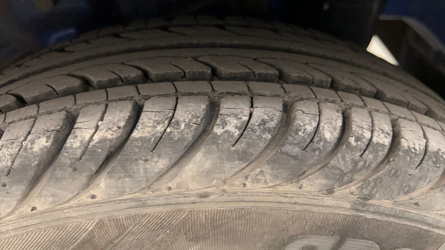 Used 2017 hyundai Eon Magna+ (O) Petrol Manual tyres LEFT REAR TYRE TREAD VIEW