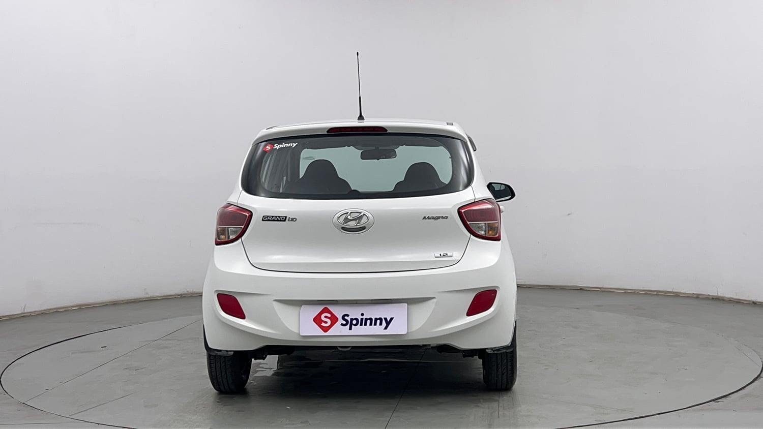 Used 2016 Hyundai Grand i10 Magna 1.2 Kappa VTVT Petrol Manual exterior BACK VIEW
