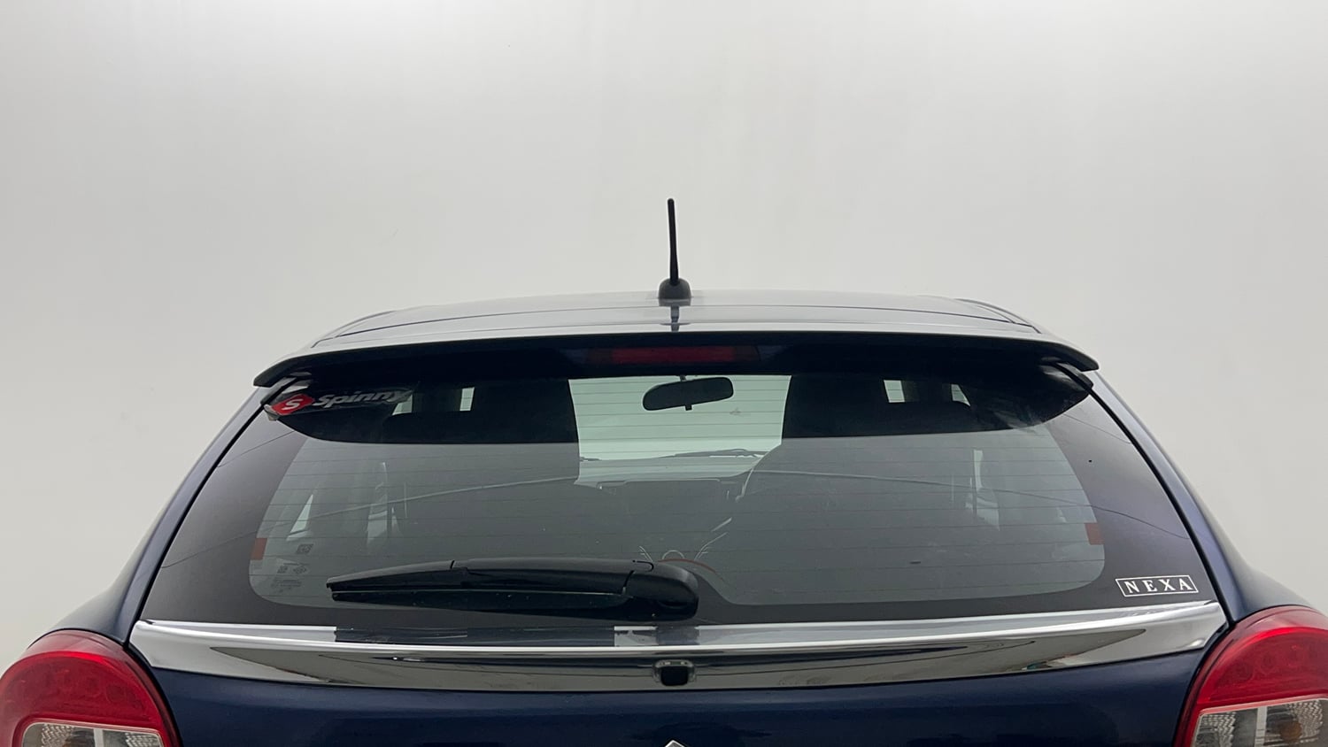 Used 2021 Maruti Suzuki Baleno Delta Petrol Manual top_features Rear wiper
