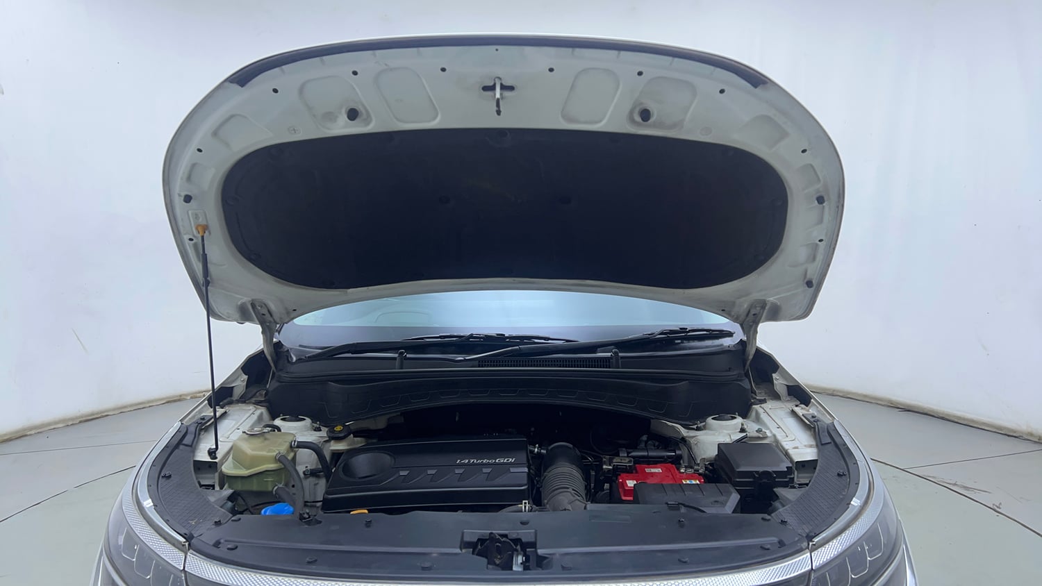 Used 2020 Kia Seltos GTX Plus 1.4 Petrol Manual engine ENGINE & BONNET OPEN FRONT VIEW