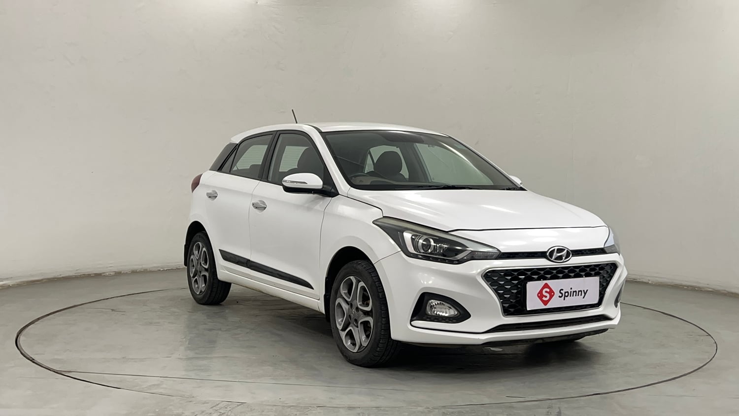 Used 2019 Hyundai Elite i20 Asta 1.2 (O) Petrol Manual exterior RIGHT FRONT CORNER VIEW