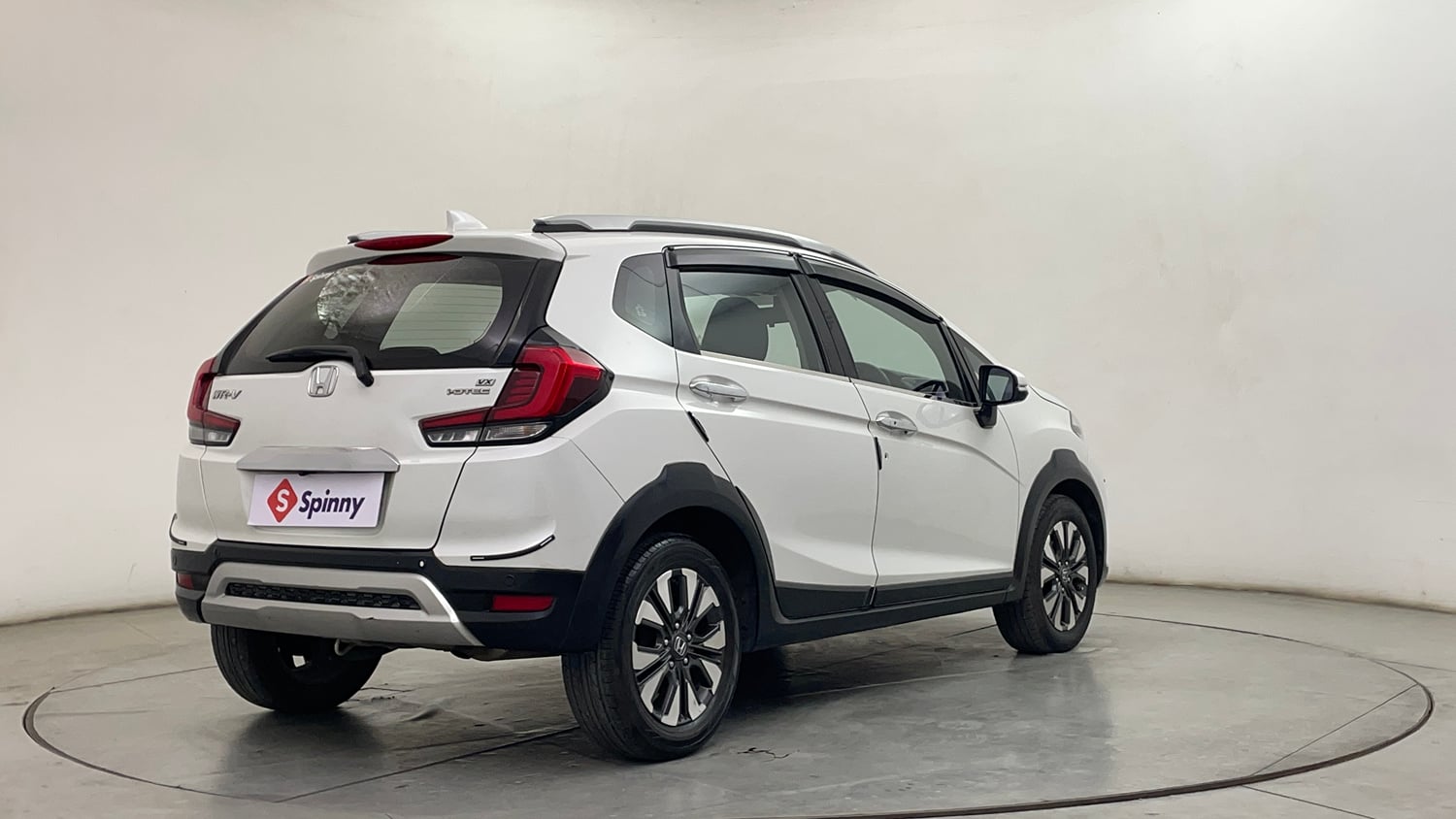 Used 2020 Honda WR-V VX MT Diesel Diesel Manual exterior RIGHT REAR CORNER VIEW