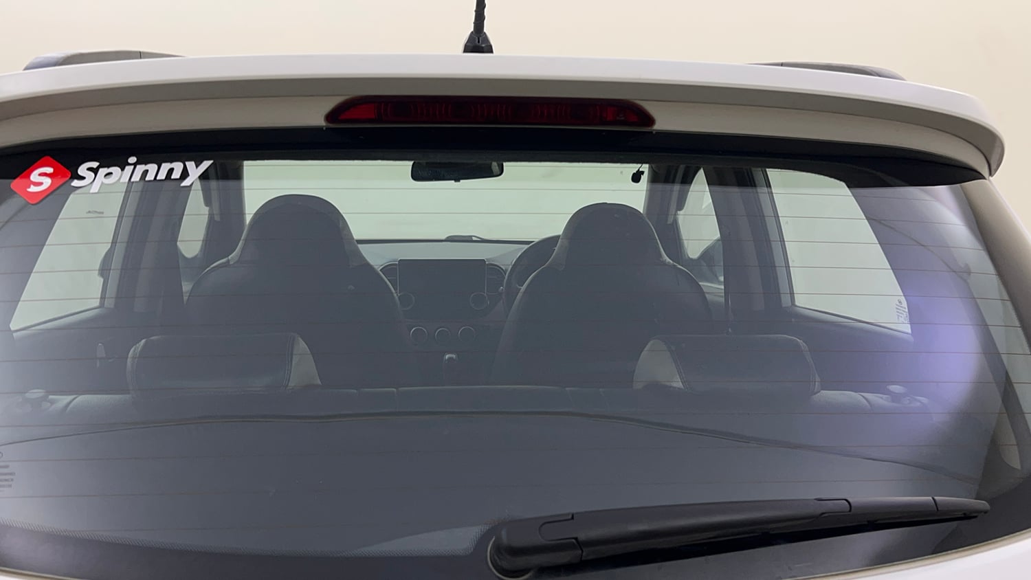 Used 2013 Hyundai Grand i10 Asta AT 1.2 Kappa VTVT Petrol Automatic top_features Rear wiper