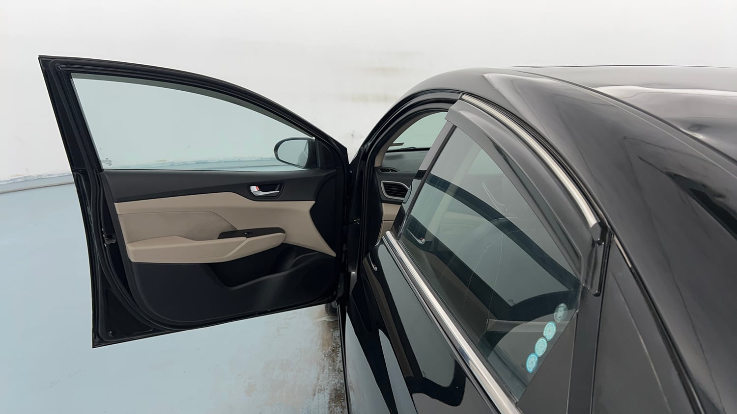Used 2019 Hyundai Verna SX Plus 1.6 VTVT AT Petrol Automatic interior LEFT FRONT DOOR OPEN VIEW