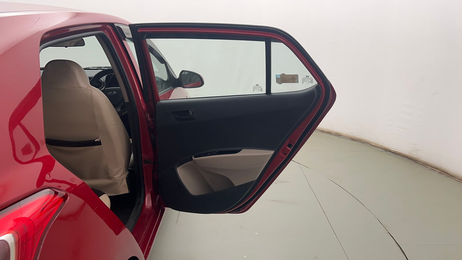 Used 2018 Hyundai Grand i10 Magna 1.2 Kappa VTVT Petrol Manual interior RIGHT REAR DOOR OPEN VIEW