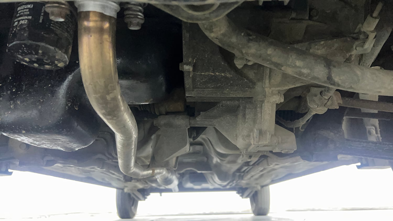 Used 2014 Maruti Suzuki Alto 800 Lxi Petrol Manual extra FRONT LEFT UNDERBODY VIEW