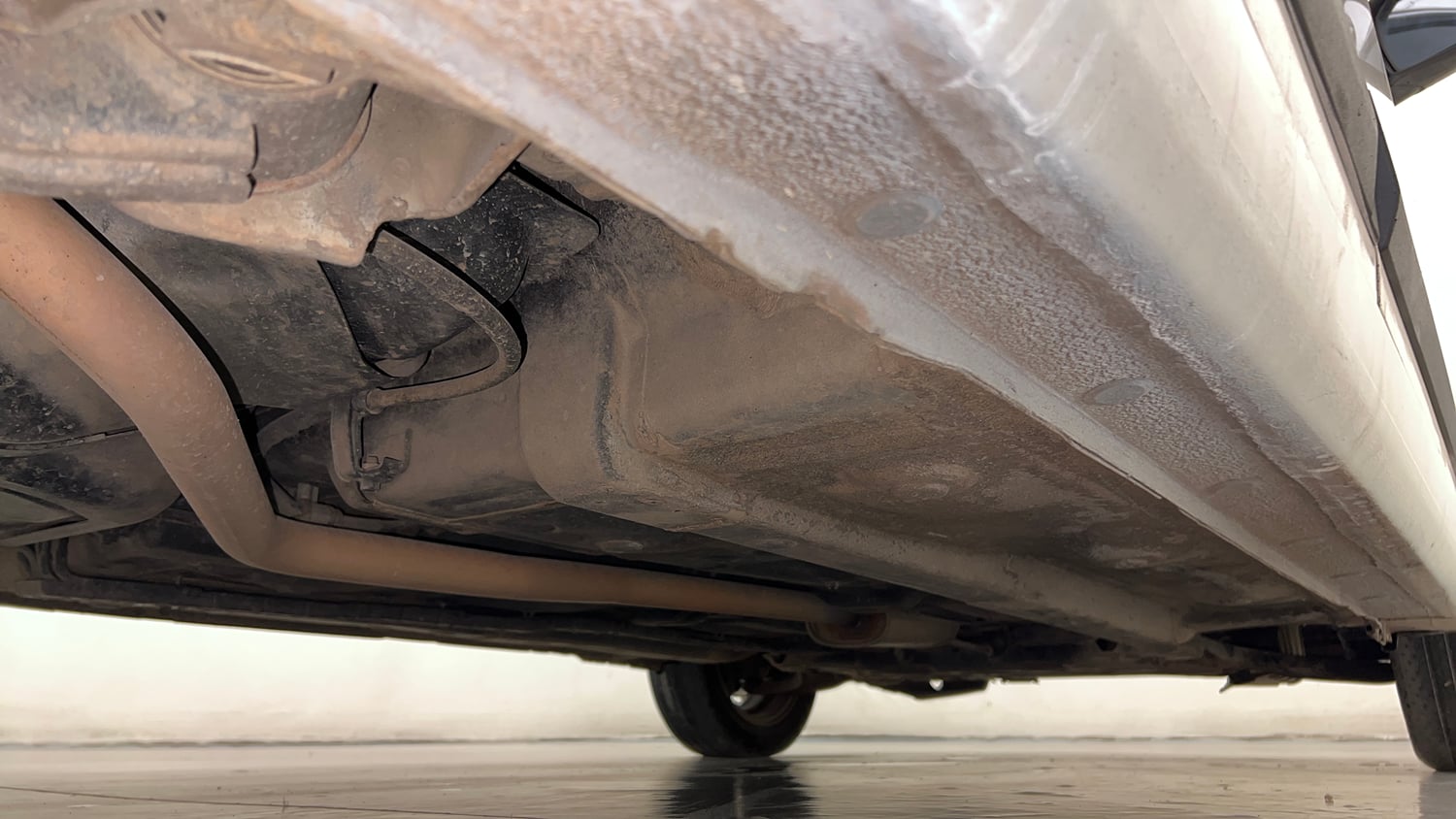Used 2013 Hyundai Grand i10 Asta AT 1.2 Kappa VTVT Petrol Automatic extra REAR RIGHT UNDERBODY VIEW