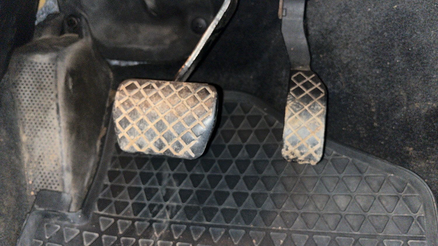 Used 2022 Volkswagen Vento Highline Plus 1.0L TSI Automatic Petrol Automatic interior PEDALS VIEW