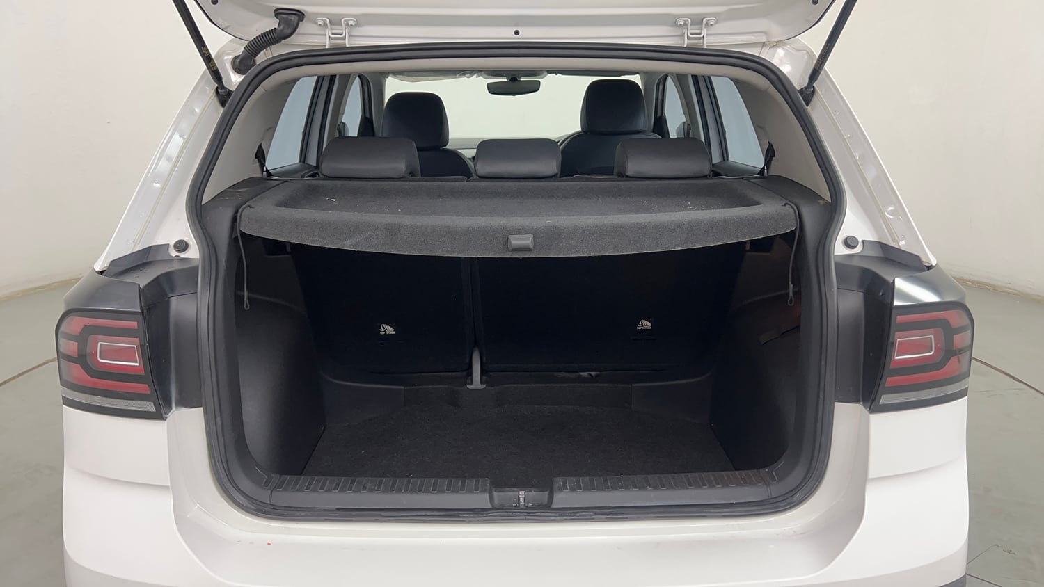 Used 2023 Volkswagen Taigun GT Plus 1.5 TSI DSG Petrol Automatic interior DICKY INSIDE VIEW