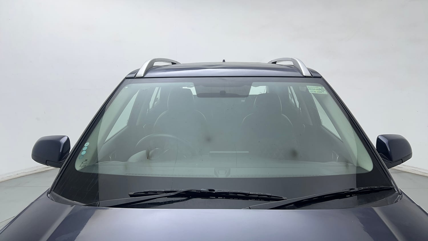 Used 2020 Hyundai Venue SX 1.4 CRDi Diesel Manual exterior FRONT WINDSHIELD VIEW