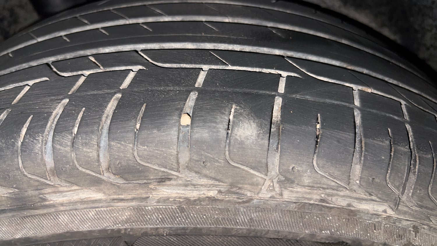 Used 2018 Maruti Suzuki S-Cross Alpha 1.3 Diesel Manual tyres RIGHT REAR TYRE TREAD VIEW