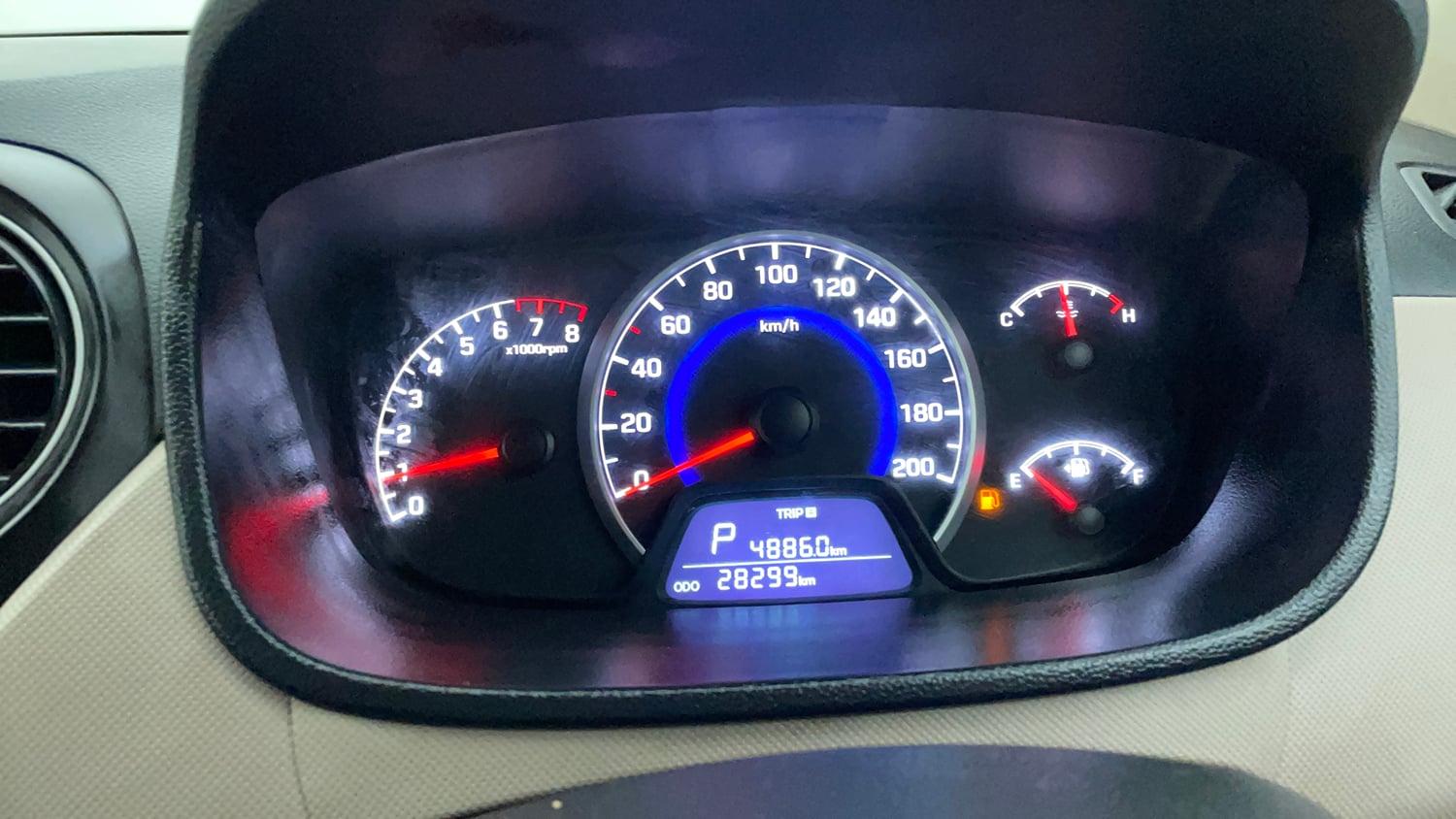 Used 2019 Hyundai Grand i10 Sportz AT 1.2 Kappa VTVT Petrol Automatic interior CLUSTERMETER VIEW