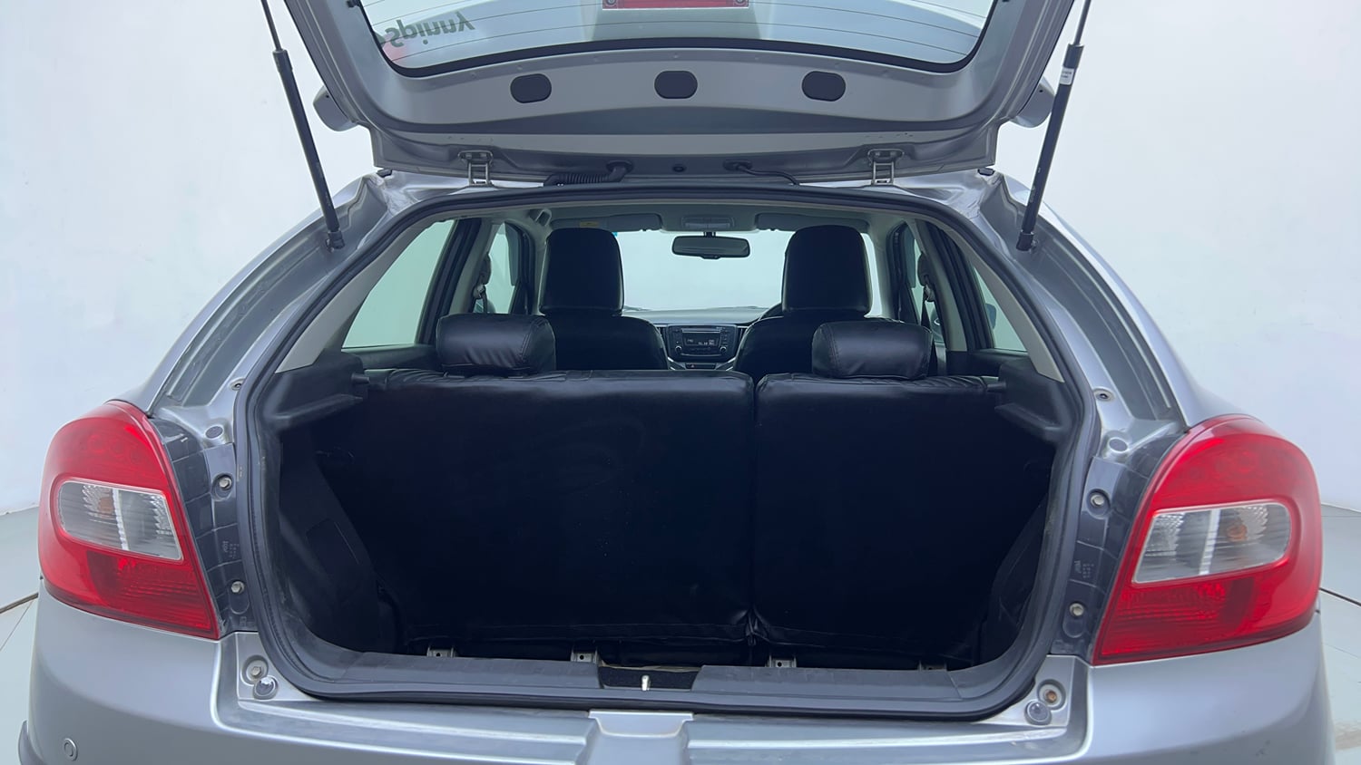 Used 2017 Maruti Suzuki Baleno Zeta 1.2 AT Petrol Automatic interior DICKY INSIDE VIEW