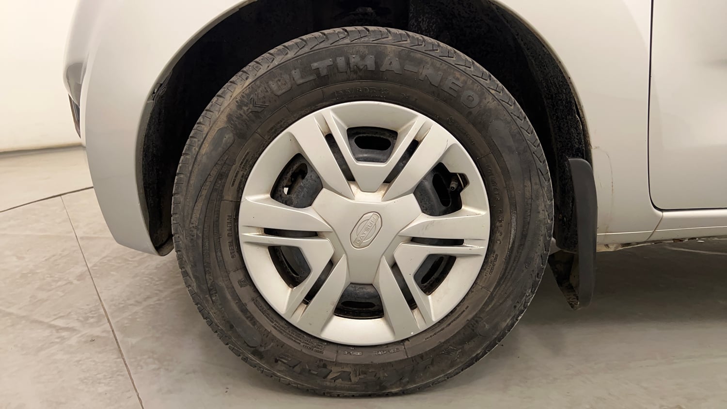 Used 2019 Datsun Redi-GO S 1.0 Petrol Manual tyres LEFT FRONT TYRE RIM VIEW