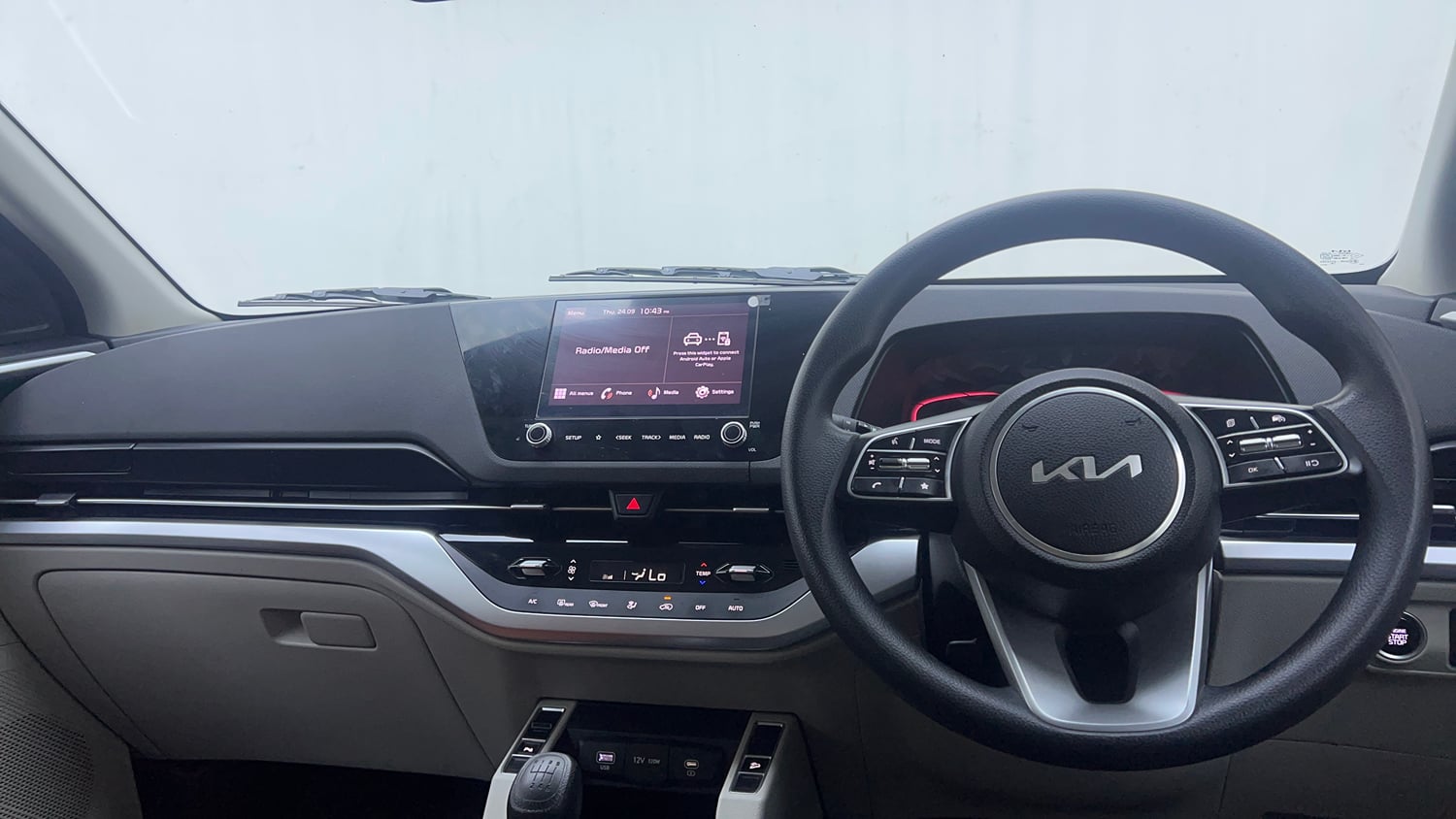 Used 2022 Kia Carens Prestige Plus 1.4 Petrol MT 7 STR Petrol Manual interior DASHBOARD VIEW