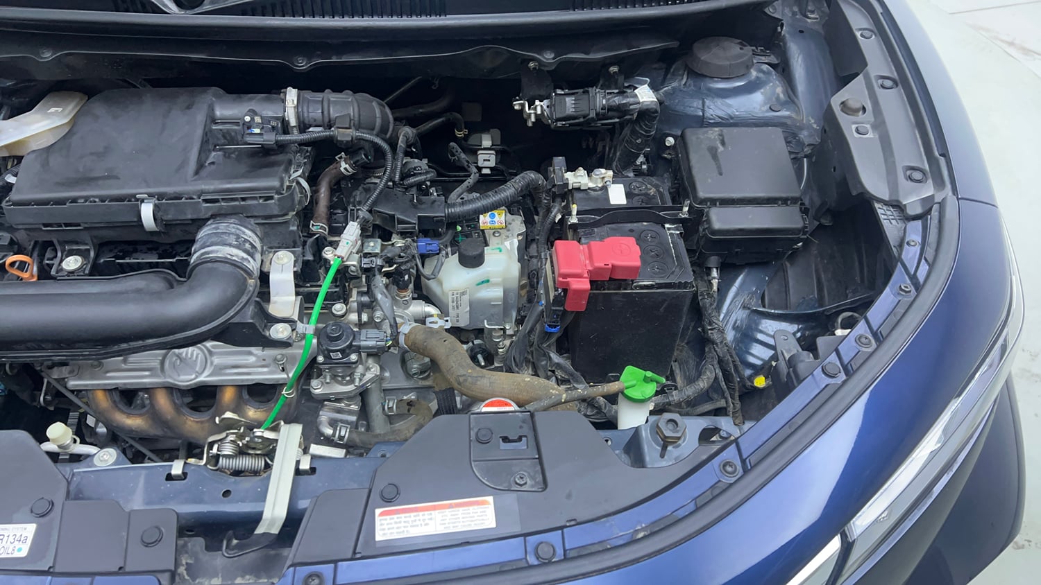 Used 2024 Maruti Suzuki Fronx Delta Plus 1.2L AGS Petrol Automatic engine ENGINE LEFT SIDE VIEW