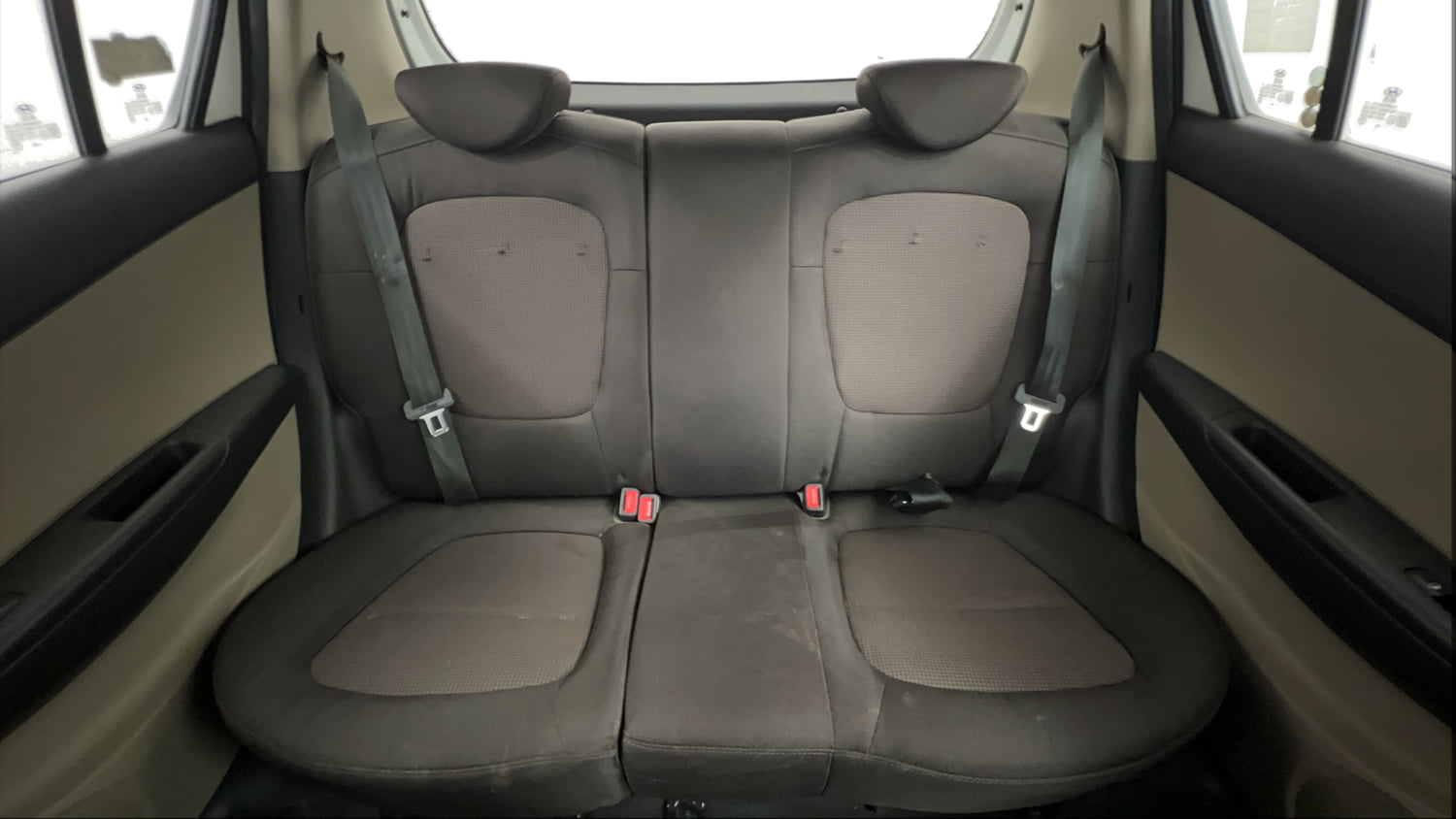 Used 2012 Hyundai i20 Sportz 1.2 Petrol Manual interior REAR SEAT CONDITION VIEW