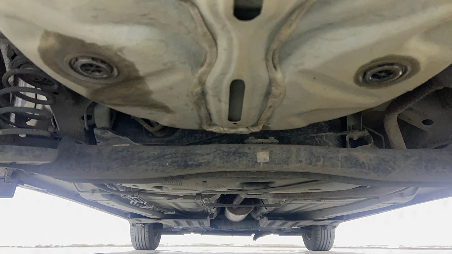 Used 2022 Maruti Suzuki Baleno Delta Petrol Manual extra REAR UNDERBODY VIEW (TAKEN FROM REAR)