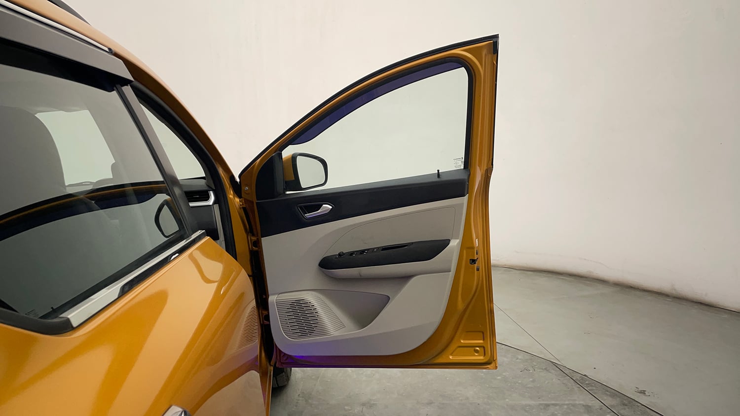 Used 2020 Renault Triber RXZ EASY-R AMT Petrol Automatic interior RIGHT FRONT DOOR OPEN VIEW