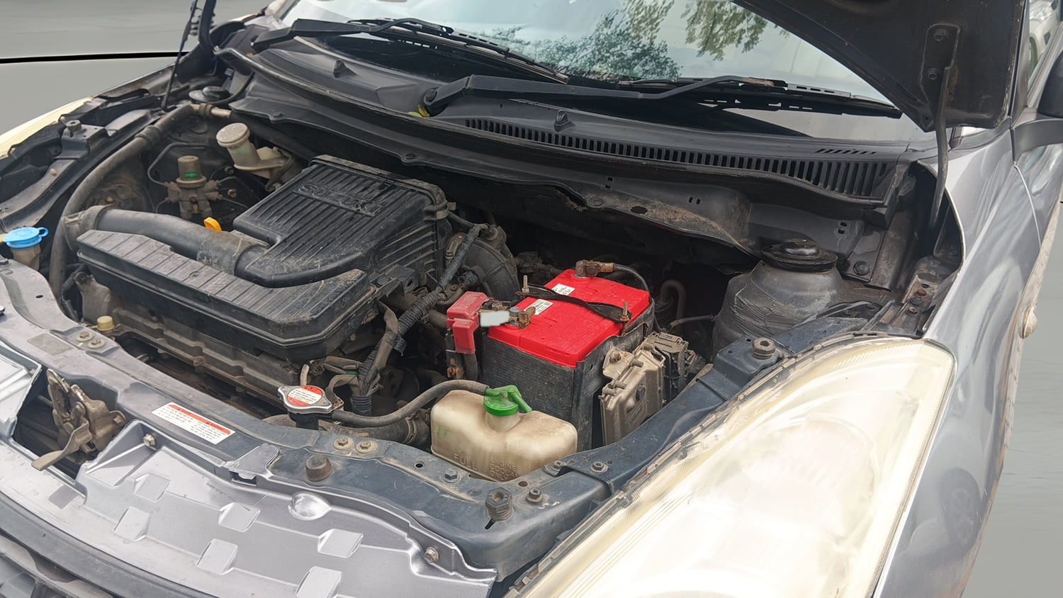 Used 2013 Maruti Suzuki Swift Dzire LXI Petrol Manual engine ENGINE LEFT SIDE VIEW