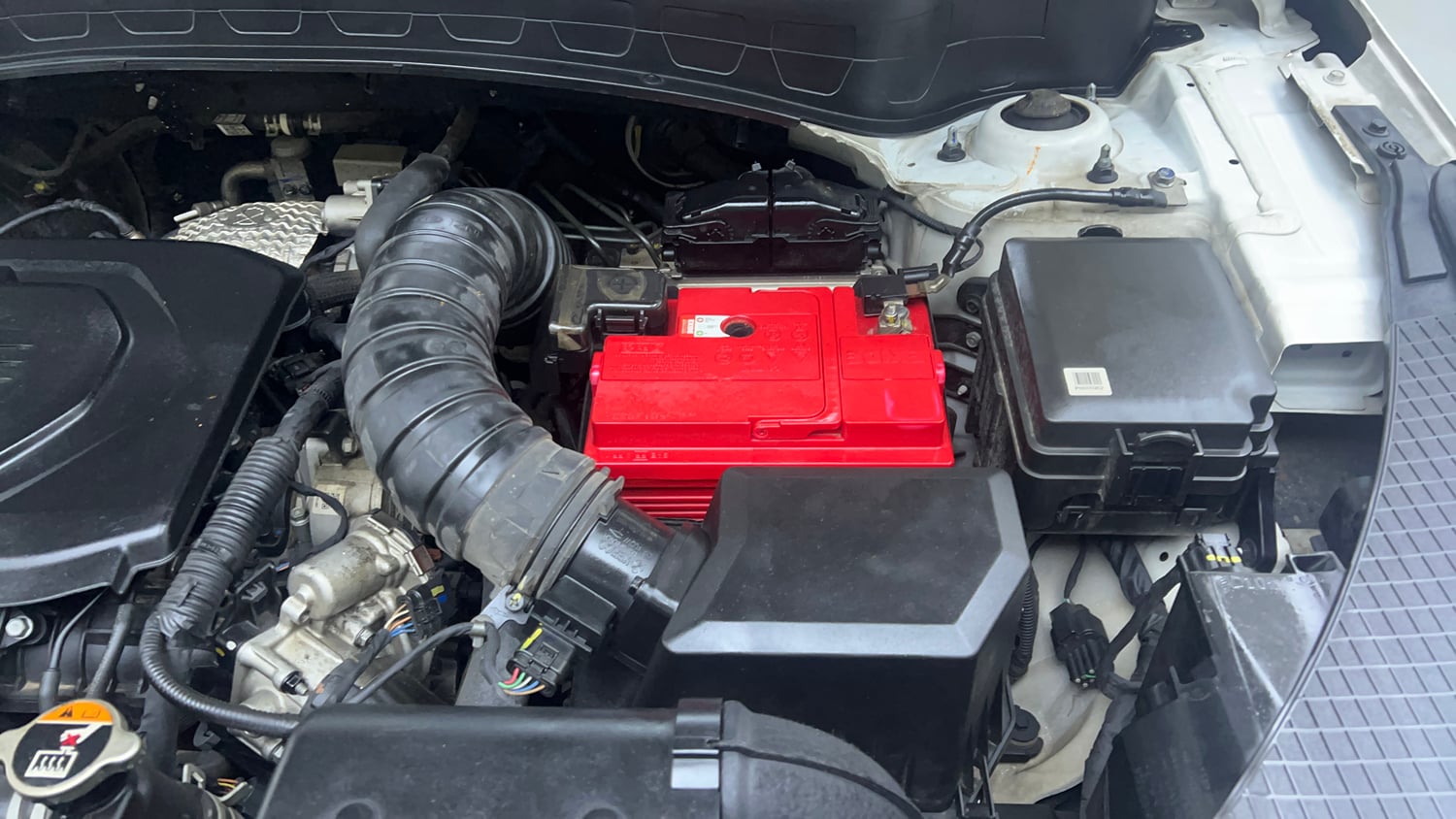 Used 2022 Kia Seltos GTX Plus 1.5 Diesel AT Diesel Automatic engine ENGINE LEFT SIDE VIEW