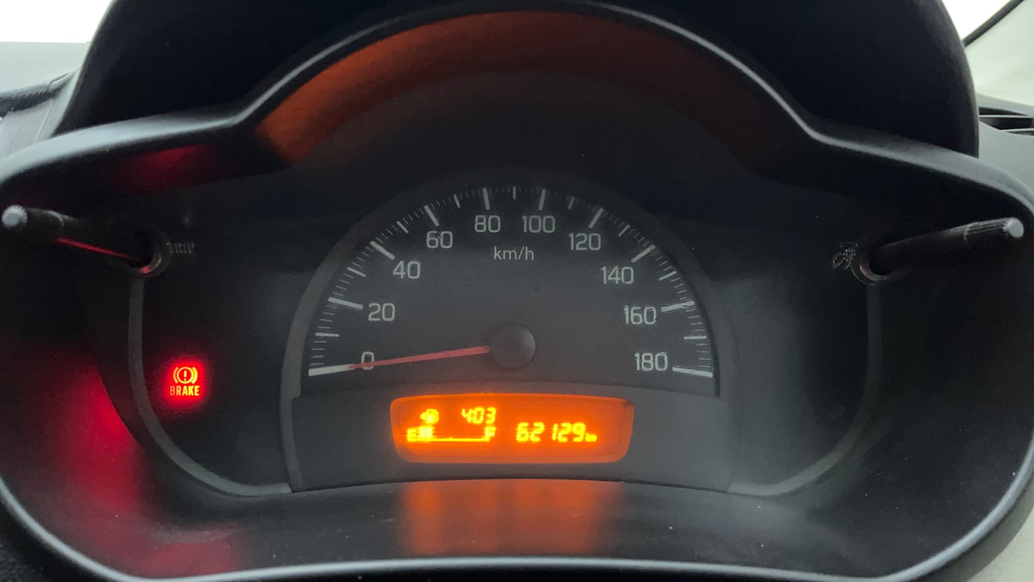 Used 2014 Maruti Suzuki Celerio VXi Petrol Manual interior CLUSTERMETER VIEW