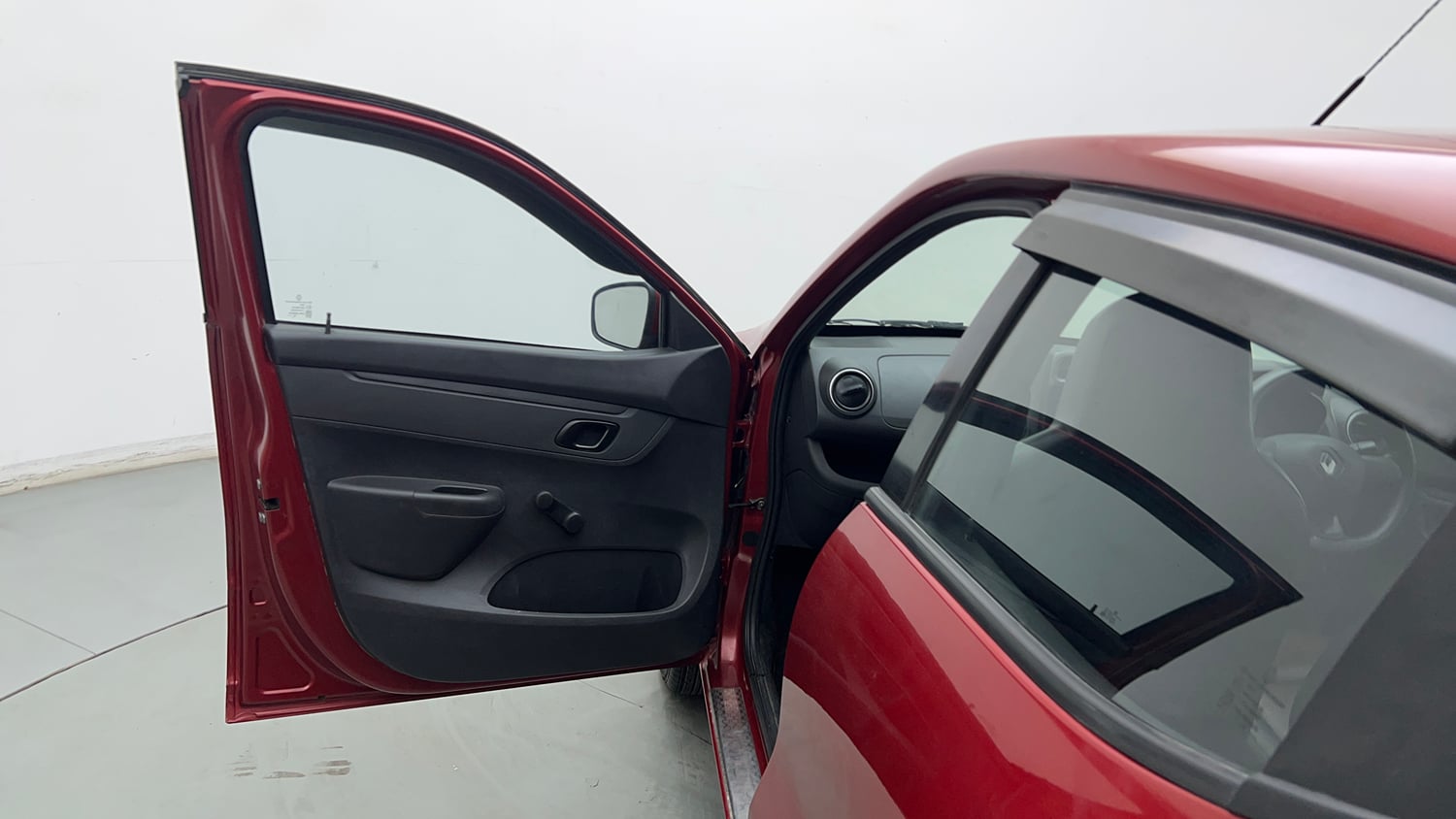 Used 2016 Renault Kwid RXL Petrol Manual interior LEFT FRONT DOOR OPEN VIEW