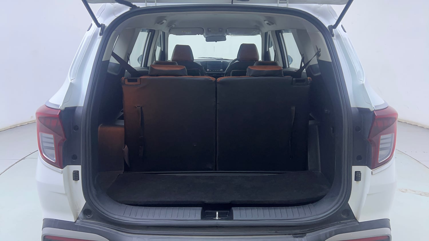 Used 2022 Kia Carens Prestige Plus 1.4 Petrol MT 7 STR Petrol Manual interior DICKY INSIDE VIEW