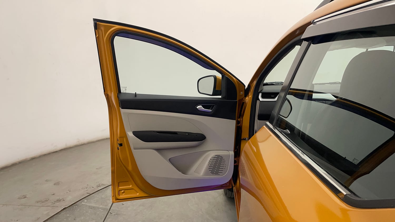Used 2020 Renault Triber RXZ EASY-R AMT Petrol Automatic interior LEFT FRONT DOOR OPEN VIEW