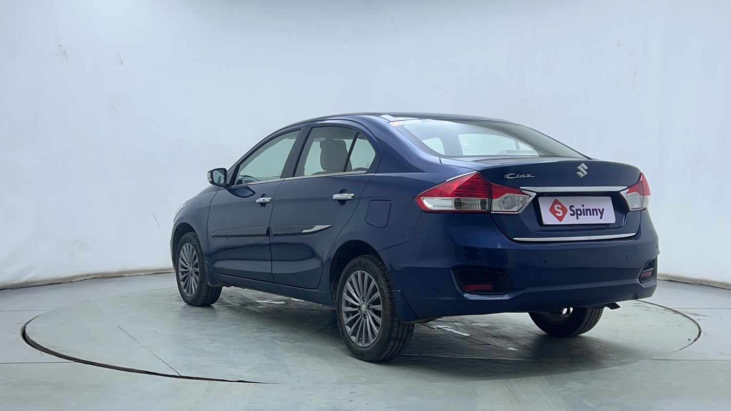 Used 2018 Maruti Suzuki Ciaz Alpha 1.4 MT Petrol Manual exterior LEFT REAR CORNER VIEW
