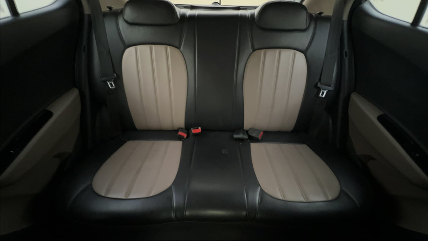Used 2018 Hyundai Grand i10 Magna AT 1.2 Kappa VTVT Petrol Automatic interior REAR SEAT CONDITION VIEW