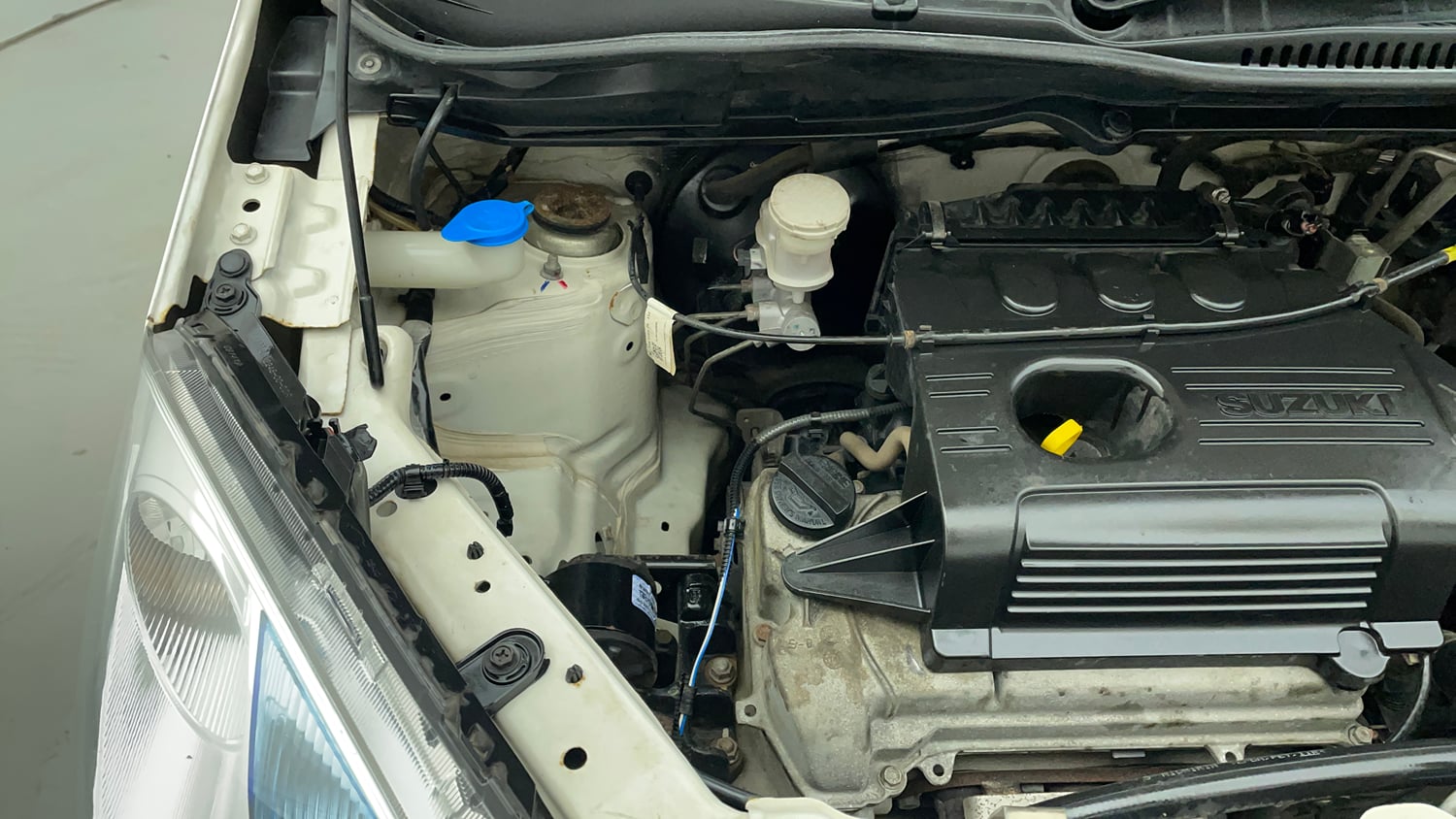 Used 2015 Maruti Suzuki Wagon R VXI Petrol Manual engine ENGINE RIGHT SIDE VIEW