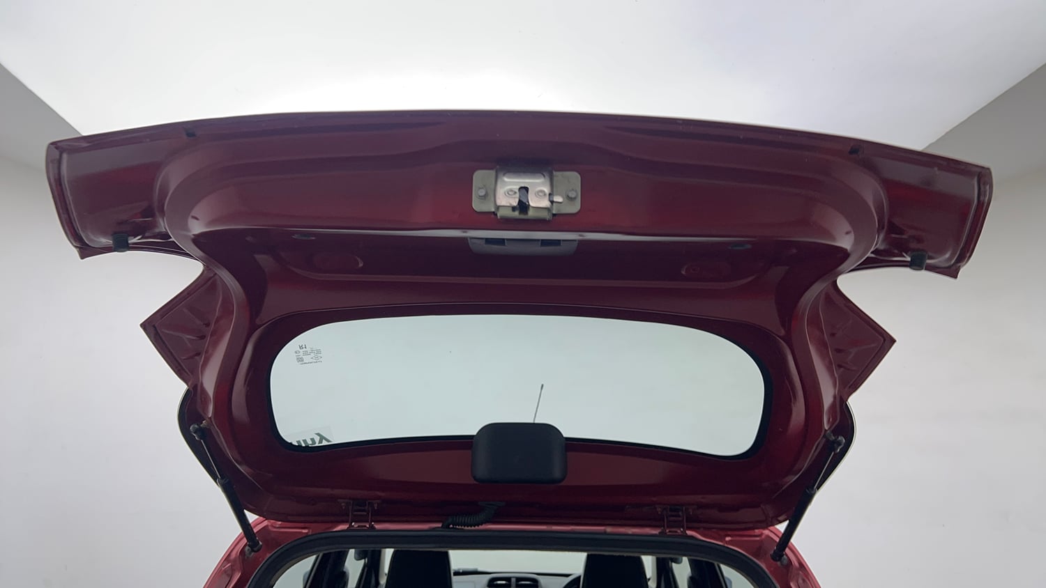 Used 2016 Renault Kwid RXL Petrol Manual interior DICKY DOOR OPEN VIEW