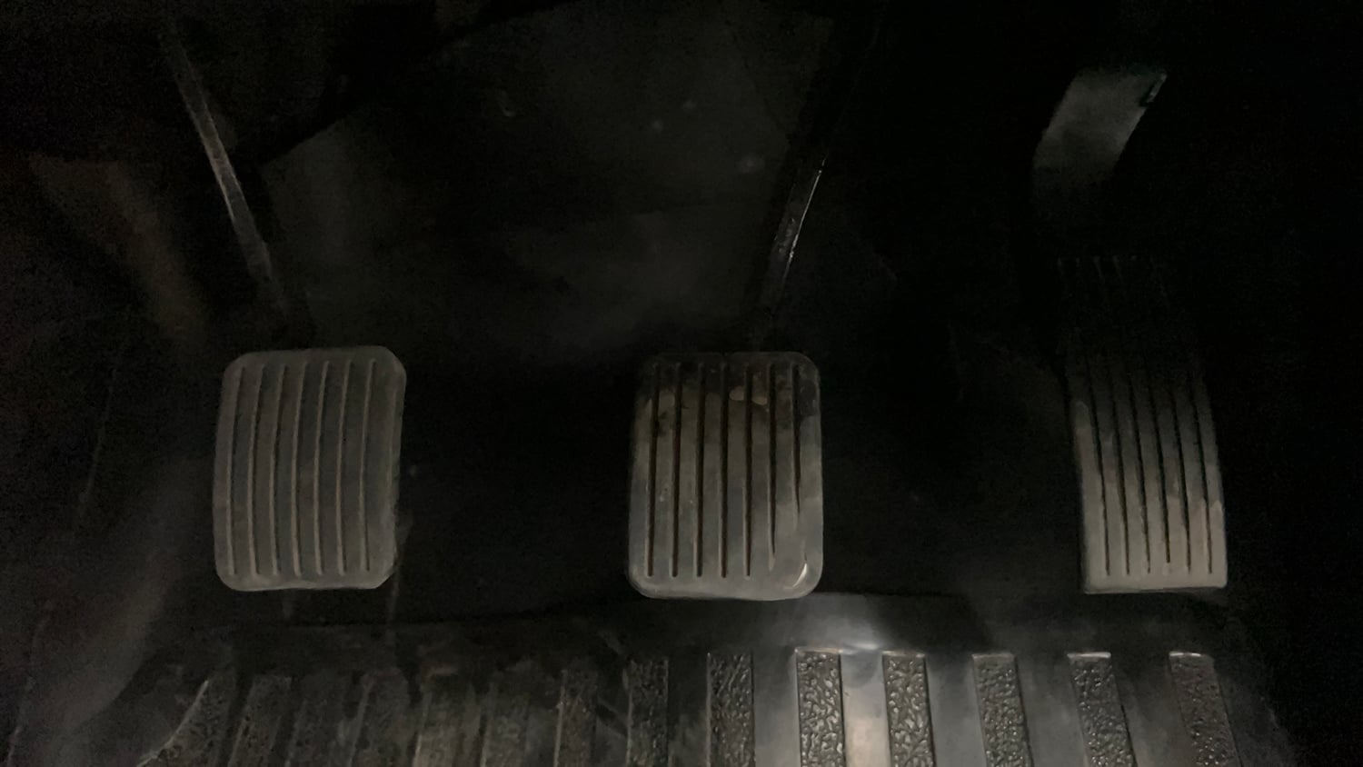 Used 2017 Hyundai Grand i10 Sportz 1.2 Kappa VTVT Petrol Manual interior PEDALS VIEW