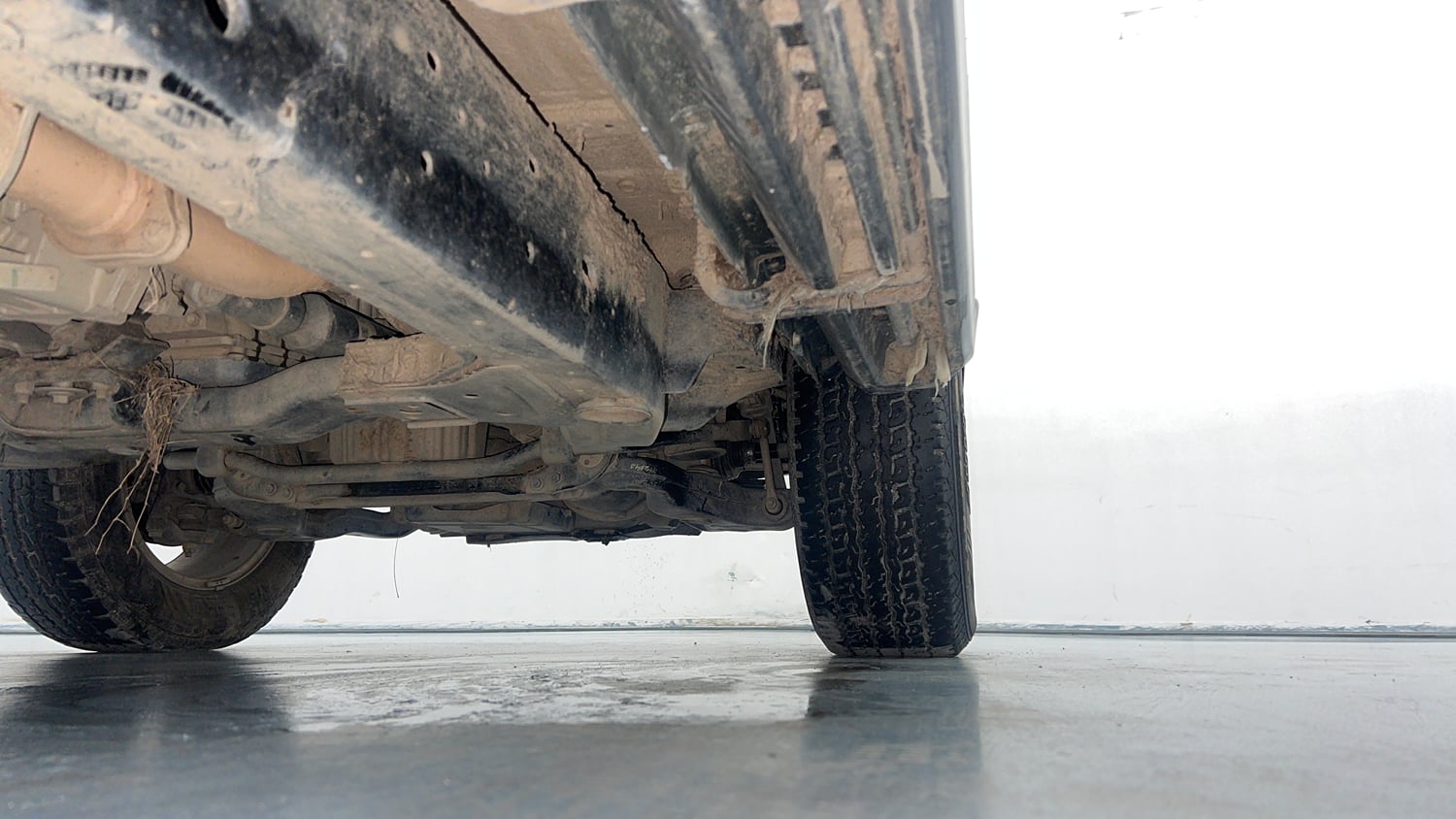 Used 2022 mahindra Thar LX Hard Top Diesel AT 4WD Diesel Automatic extra REAR RIGHT UNDERBODY VIEW