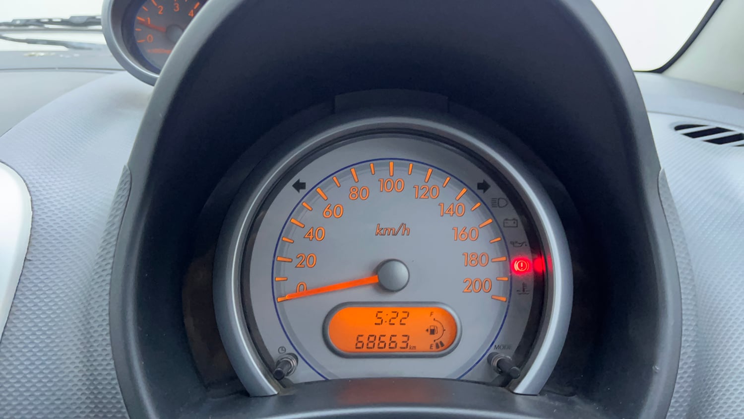 Used 2013 Maruti Suzuki Ritz Vxi BS-IV Petrol Manual interior CLUSTERMETER VIEW