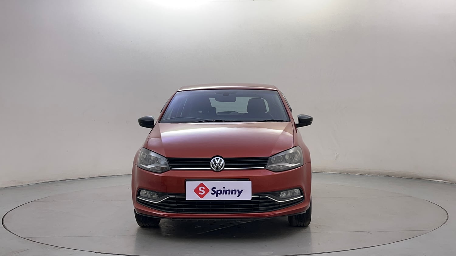 Used 2016 Volkswagen Polo Highline1.2L (P) Petrol Manual exterior FRONT VIEW