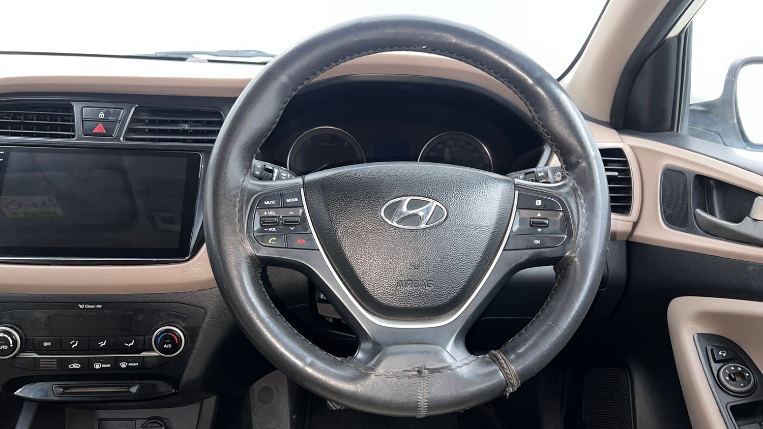 Used 2018 Hyundai Elite i20 Asta 1.4 CRDI (O) Diesel Manual interior STEERING VIEW