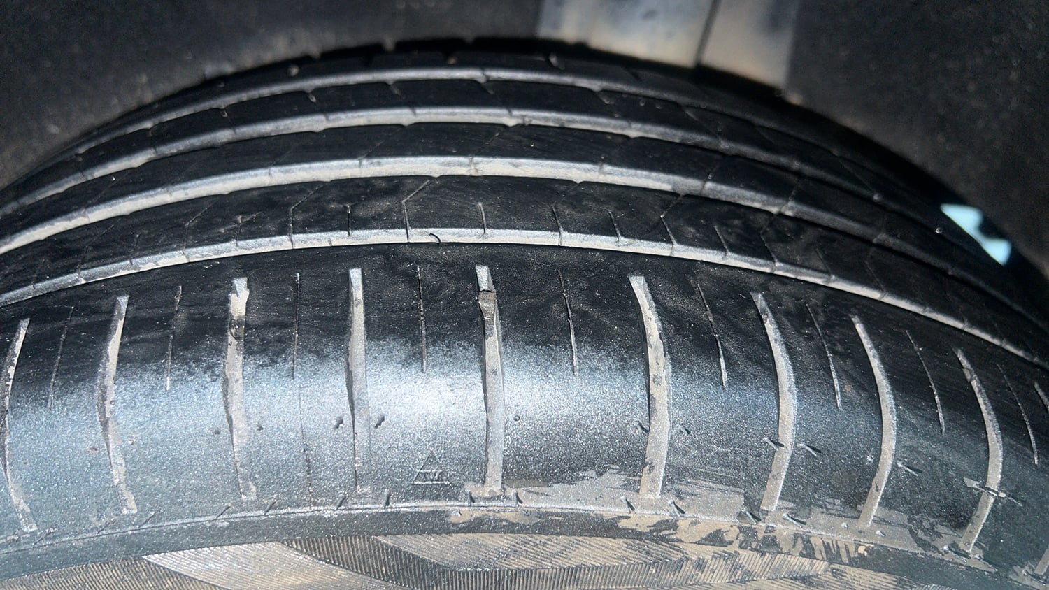 Used 2021 Maruti Suzuki Baleno Zeta Petrol Manual tyres LEFT REAR TYRE TREAD VIEW