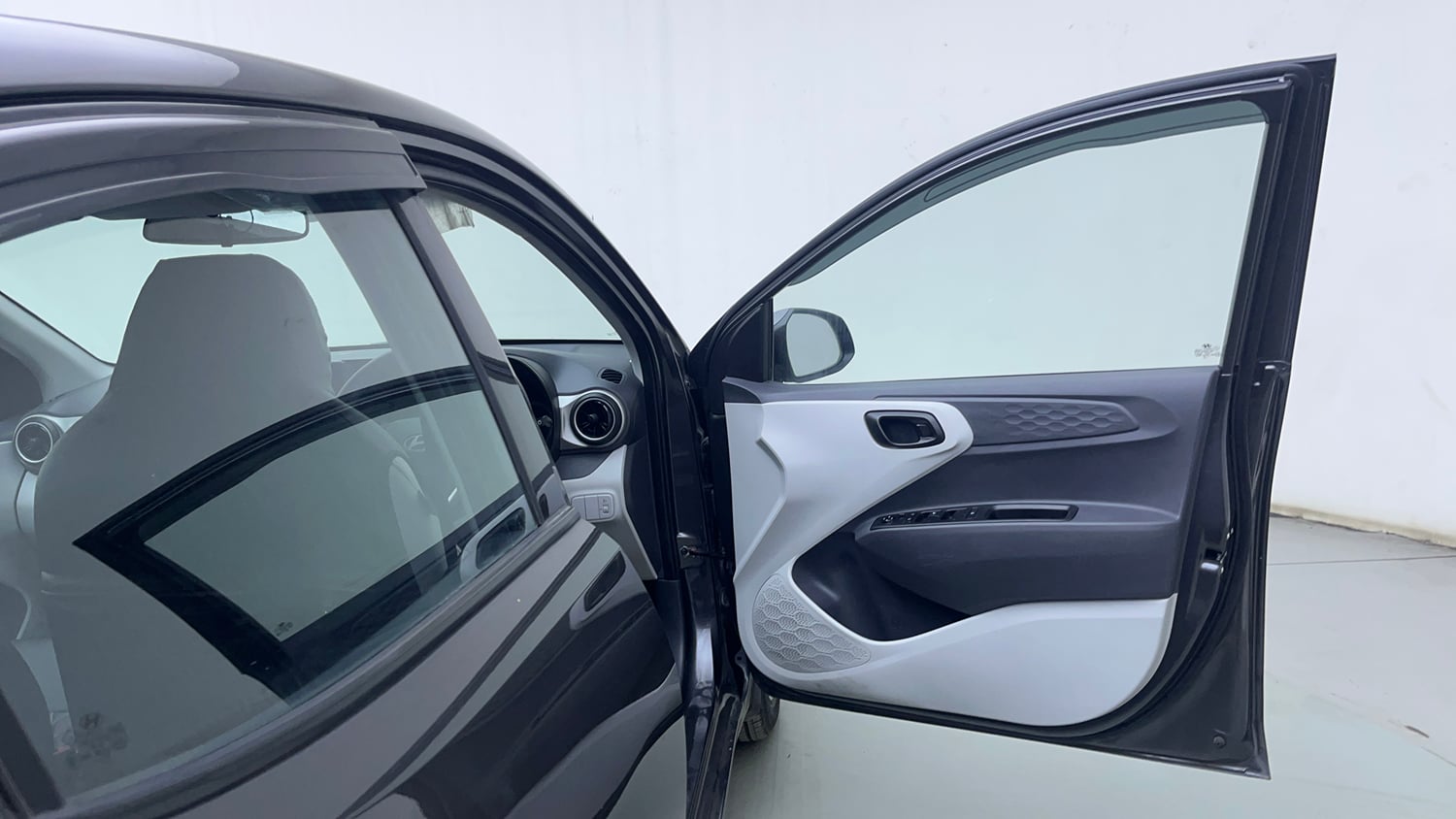 Used 2024 Hyundai Grand i10 Nios Magna 1.2 Kappa Petrol Manual interior RIGHT FRONT DOOR OPEN VIEW