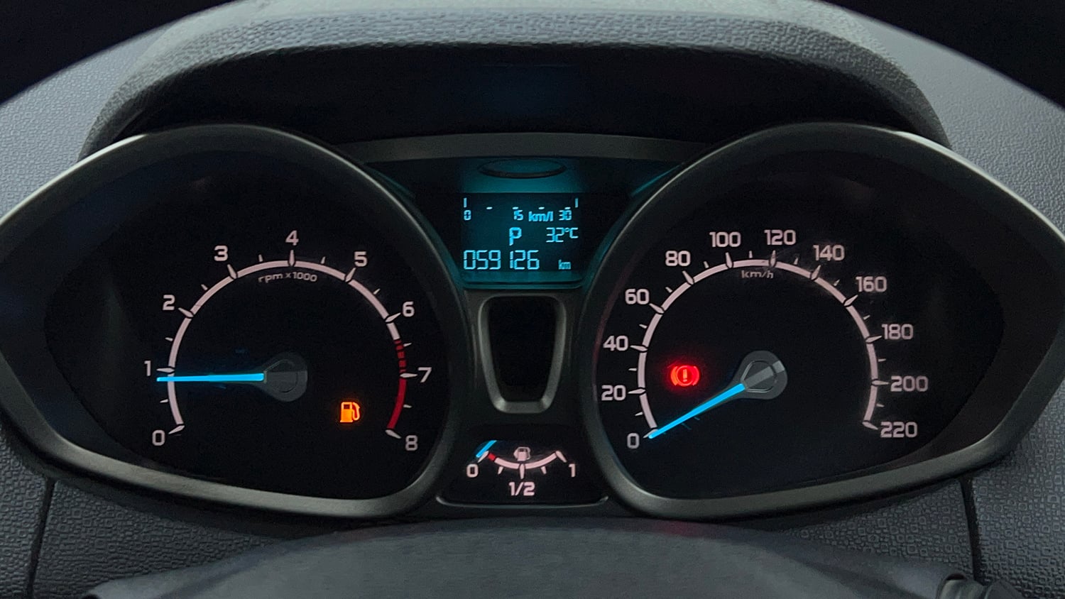 Used 2014 Ford EcoSport Titanium 1.5 Ti-VCT AT Petrol Automatic interior CLUSTERMETER VIEW
